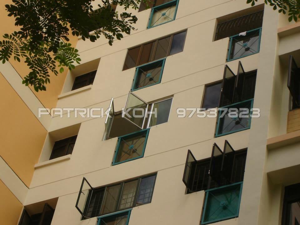 Blk 960 Hougang Avenue 9 (Hougang), HDB Executive #105033262
